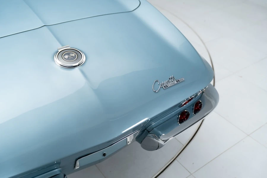 1965 Chevrolet Corvette C2 - Image 14 of 31