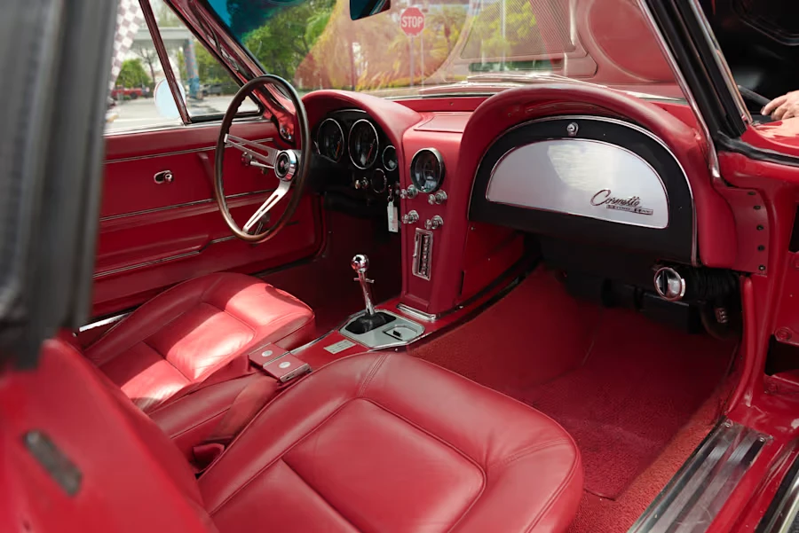 1965 Chevrolet Corvette C2 - Image 11 of 15