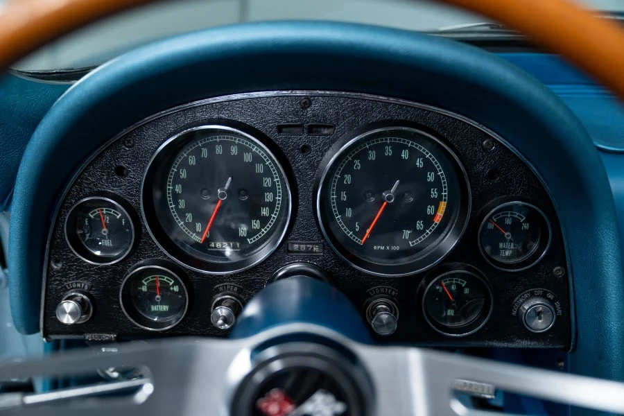 1965 Chevrolet Corvette C2 - Image 26 of 31