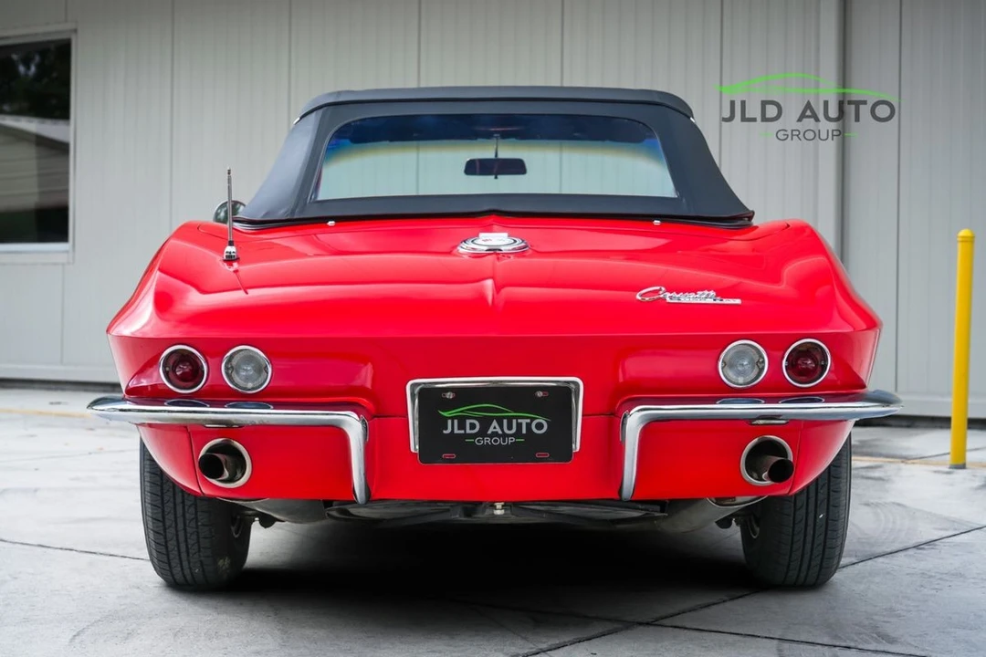 1965 Chevrolet Corvette C2 - Image 10 of 21