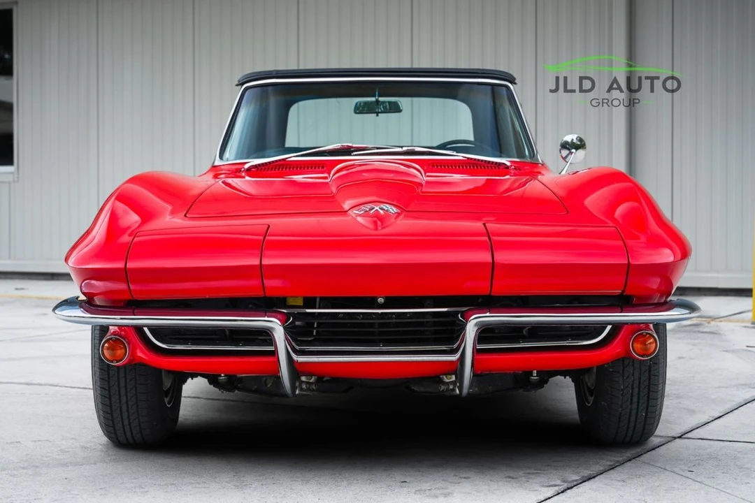 1965 Chevrolet Corvette C2 - Image 4 of 21