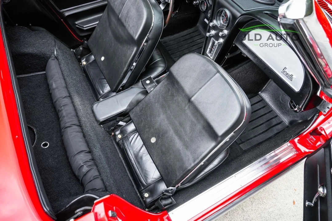 1965 Chevrolet Corvette C2 - Image 17 of 21