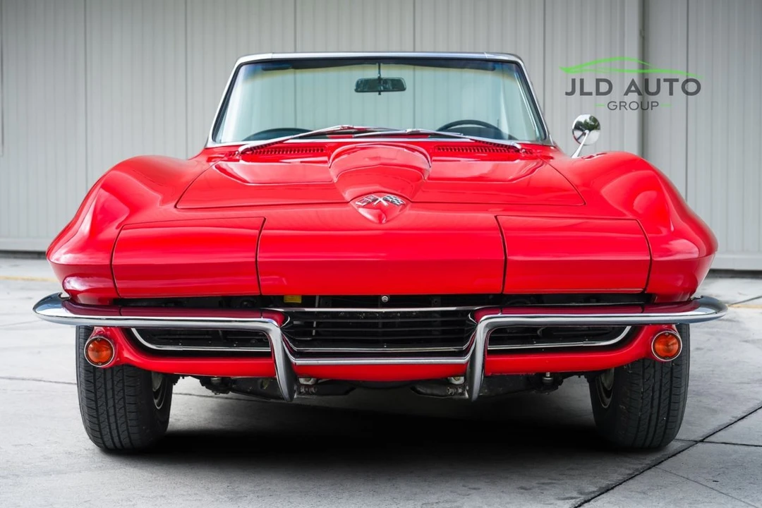 1965 Chevrolet Corvette C2 - Image 3 of 21