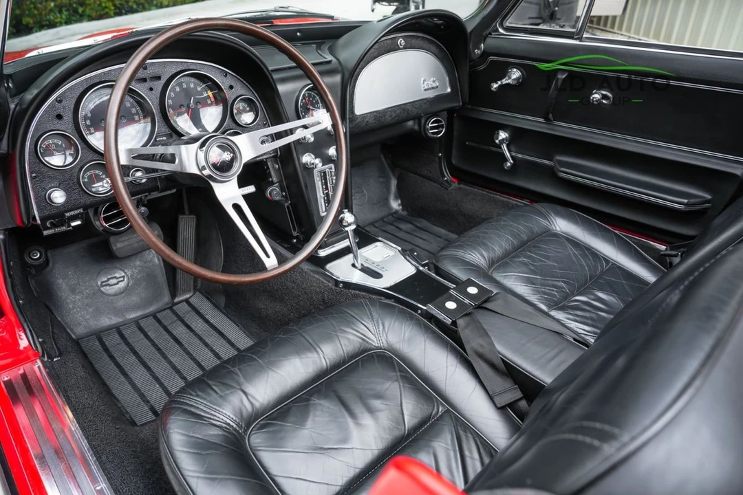 1965 Chevrolet Corvette C2 - Image 13 of 21