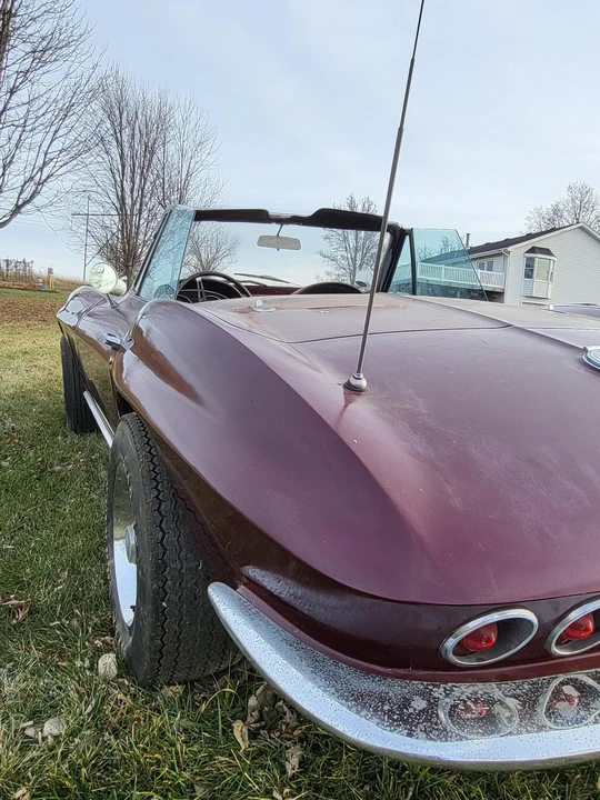 1965 Chevrolet Corvette C2 - Image 18 of 31