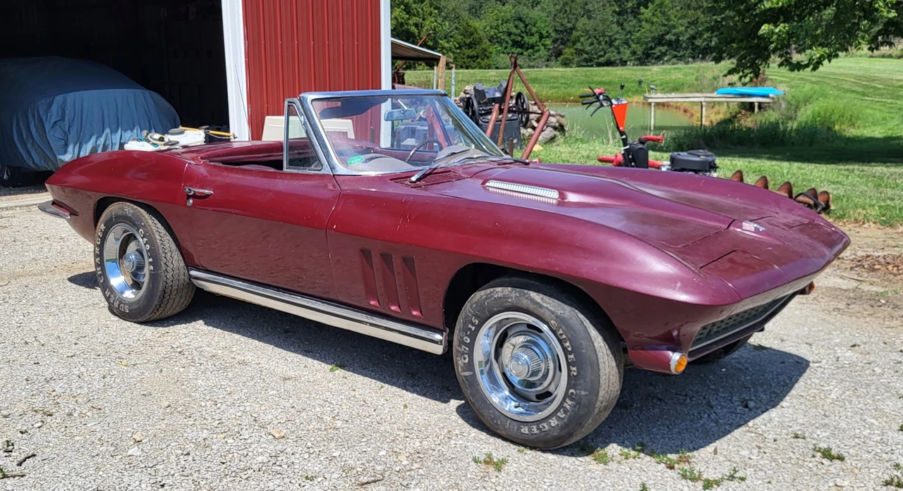 1965 Chevrolet Corvette C2 - Image 15 of 31