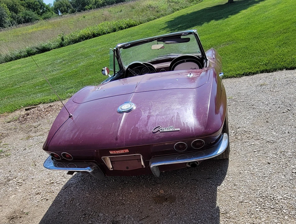 1965 Chevrolet Corvette C2 - Image 11 of 31