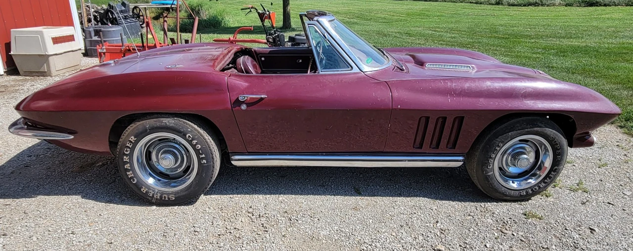 1965 Chevrolet Corvette C2 - Image 14 of 31