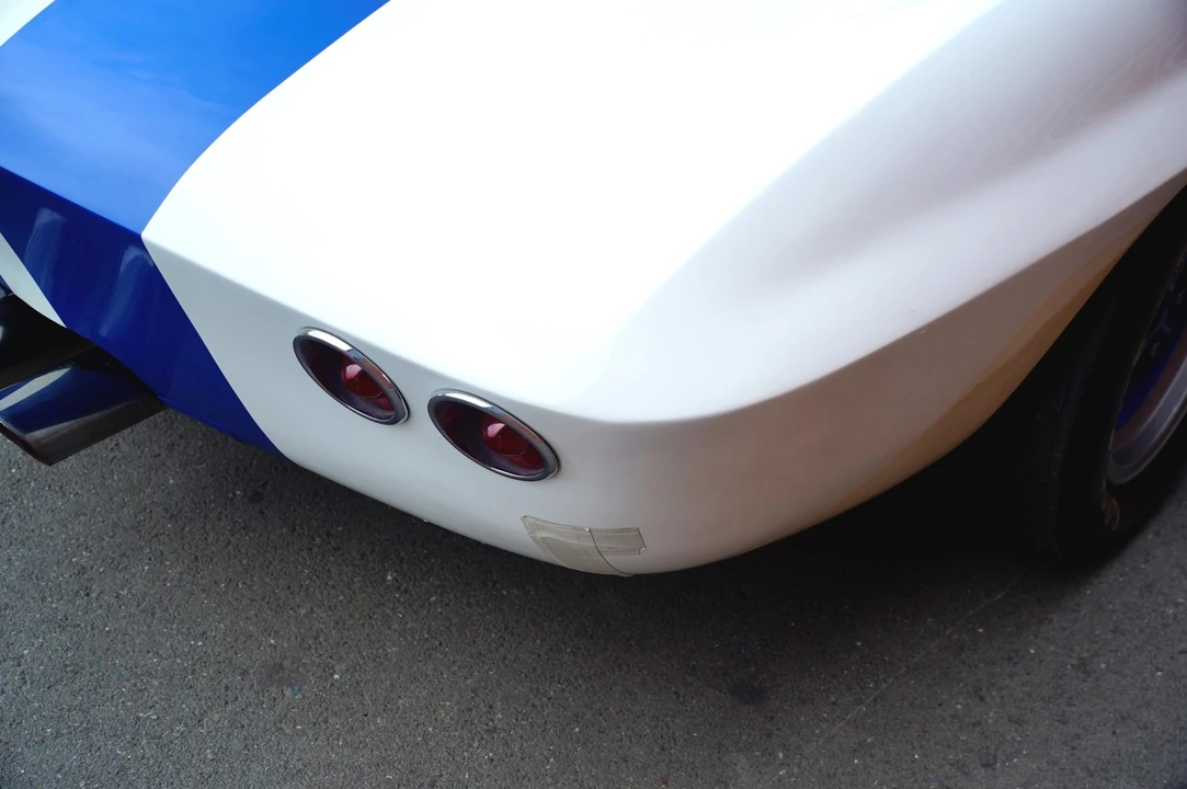 1965 Chevrolet Corvette C2 - Image 14 of 31