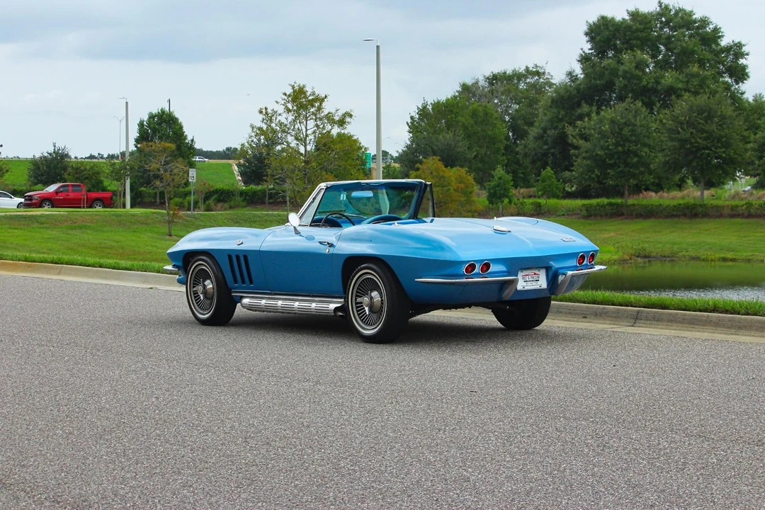 1965 Chevrolet Corvette C2 - Image 4 of 31