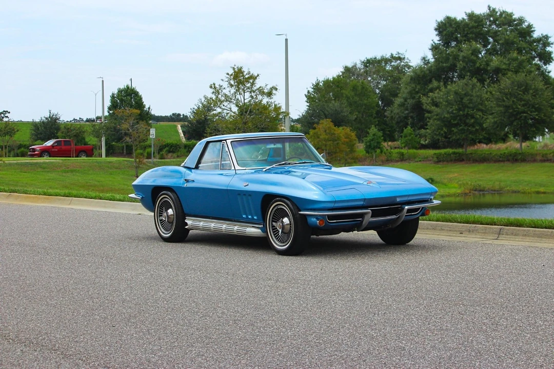 1965 Chevrolet Corvette C2 - Image 27 of 31