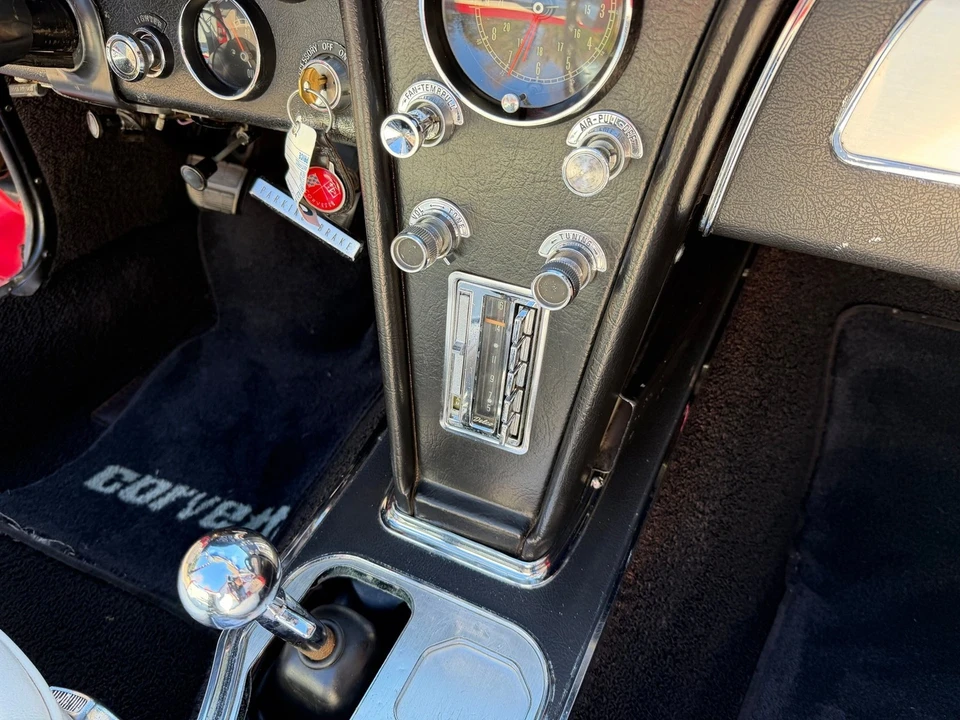 1965 Chevrolet Corvette C2 - Image 21 of 21