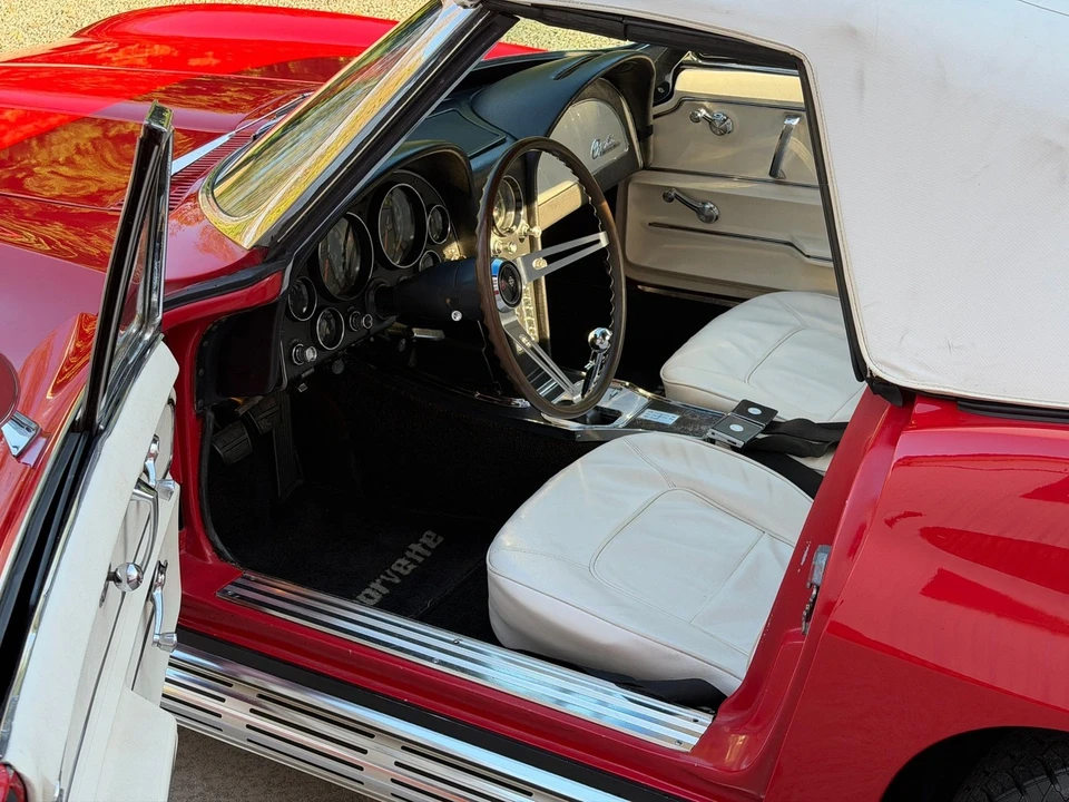 1965 Chevrolet Corvette C2 - Image 3 of 21
