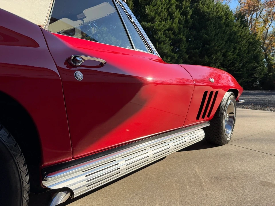 1965 Chevrolet Corvette C2 - Image 10 of 21
