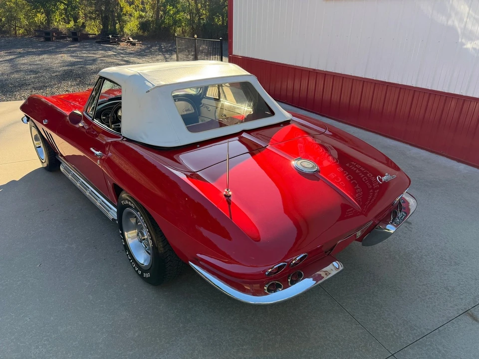 1965 Chevrolet Corvette C2 - Image 7 of 21