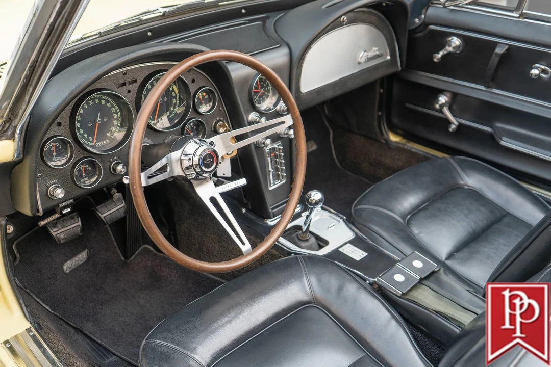 1965 Chevrolet Corvette C2 - Image 13 of 21