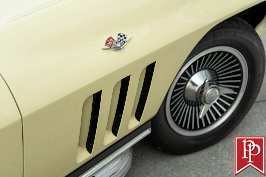 1965 Chevrolet Corvette C2 - Image 9 of 21