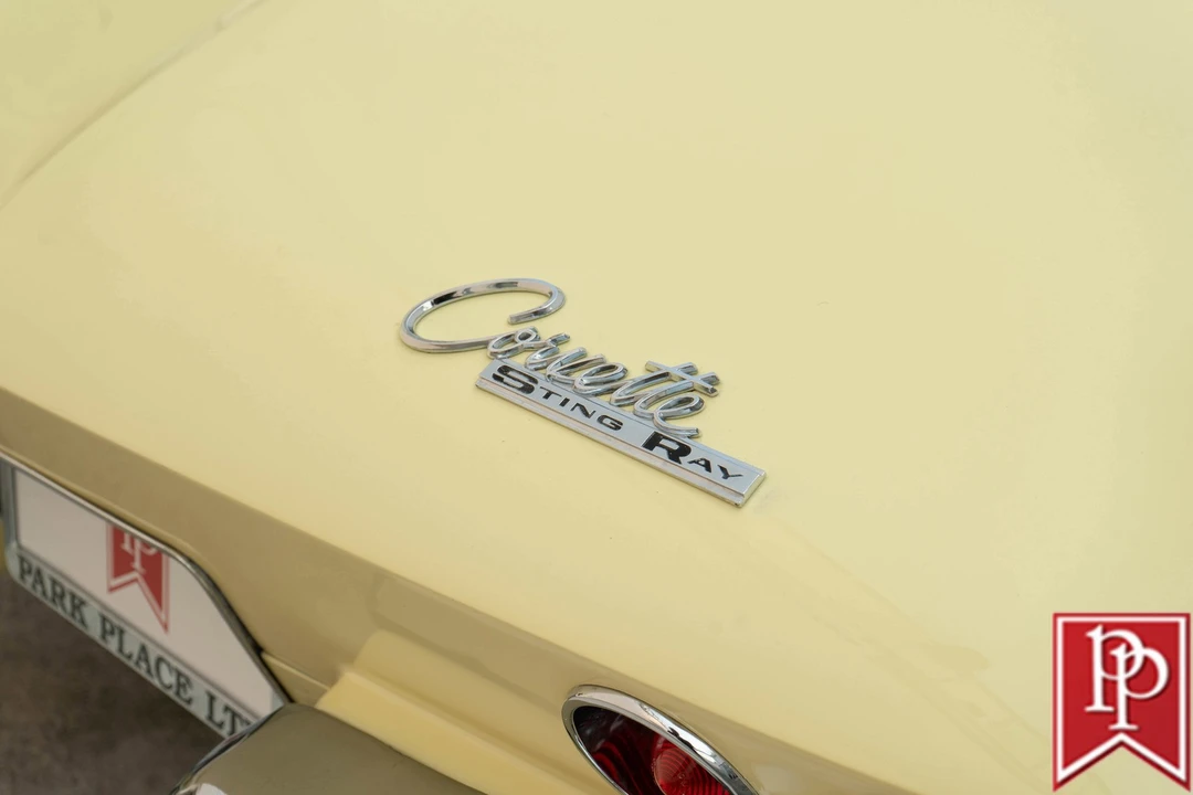 1965 Chevrolet Corvette C2 - Image 6 of 21
