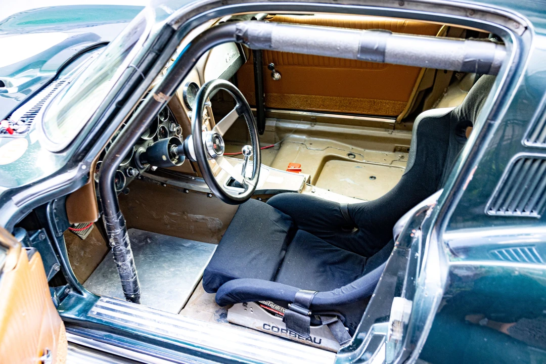 1965 Chevrolet Corvette C2 - Image 19 of 31