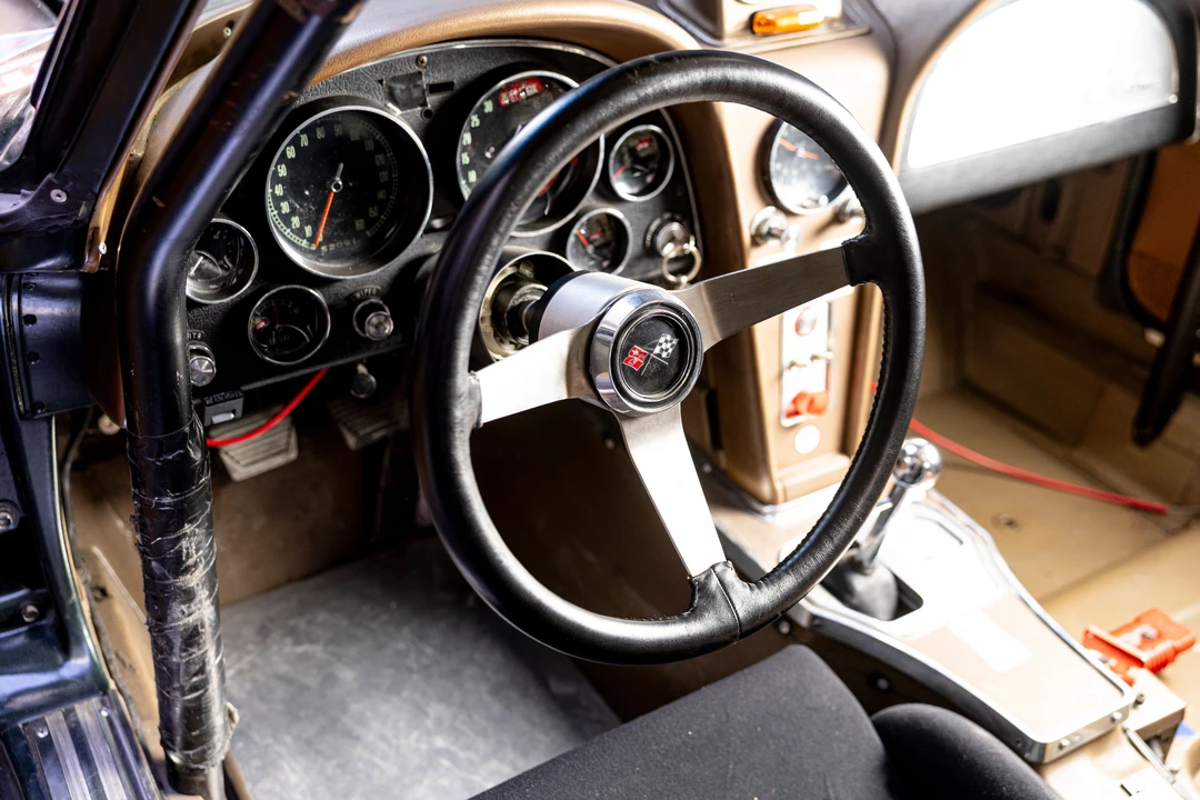 1965 Chevrolet Corvette C2 - Image 7 of 31
