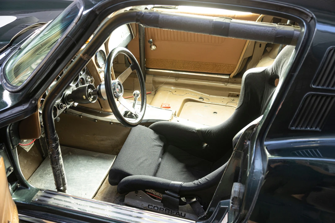 1965 Chevrolet Corvette C2 - Image 21 of 31