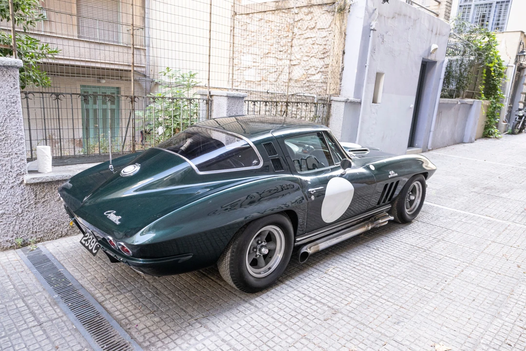 1965 Chevrolet Corvette C2 - Image 17 of 31
