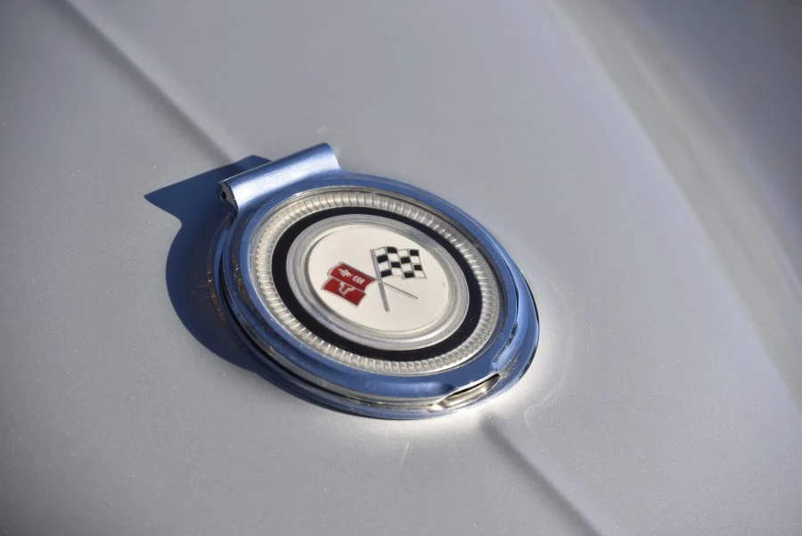 1965 Chevrolet Corvette C2 - Image 16 of 31