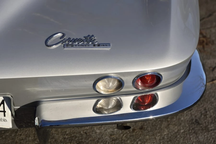 1965 Chevrolet Corvette C2 - Image 9 of 31