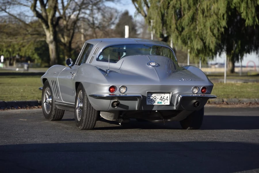 1965 Chevrolet Corvette C2 - Image 10 of 31