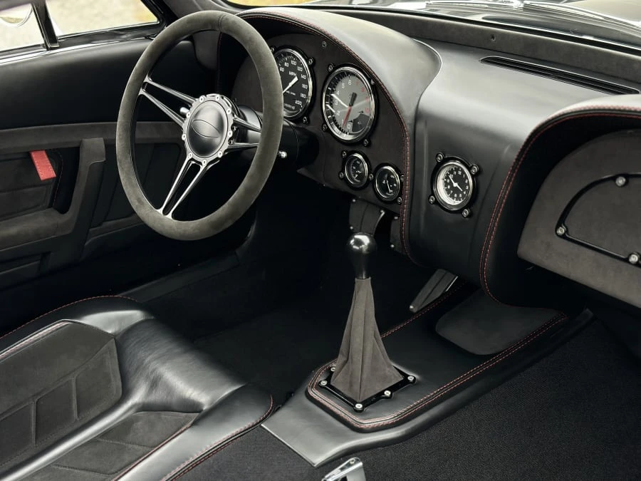 1965 Chevrolet Corvette C2 - Image 29 of 31