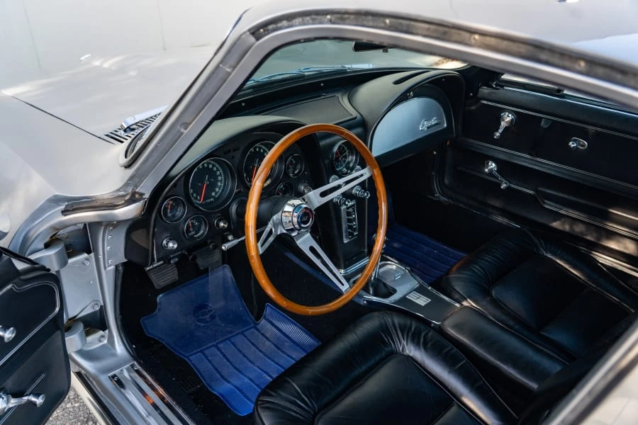 1965 Chevrolet Corvette C2 - Image 12 of 18
