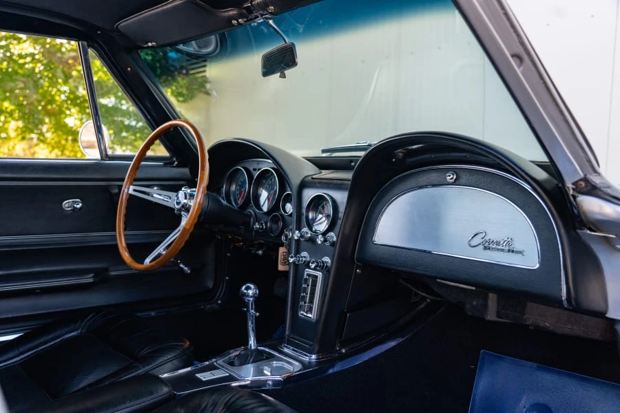 1965 Chevrolet Corvette C2 - Image 9 of 18