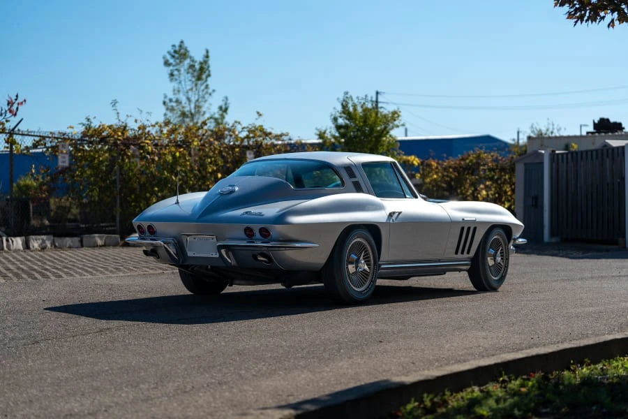 1965 Chevrolet Corvette C2 - Image 3 of 18