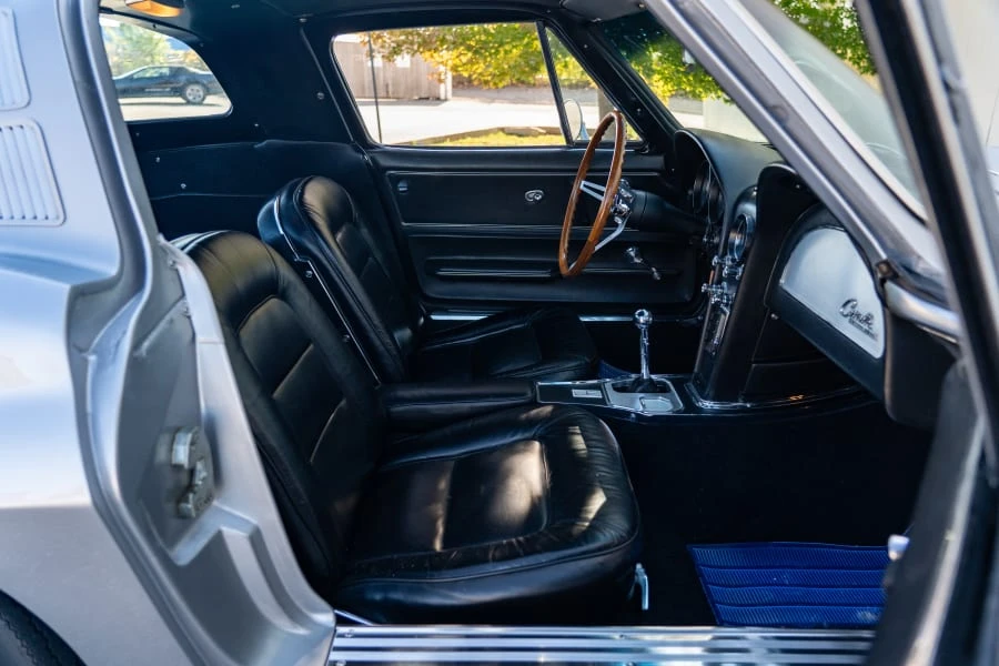 1965 Chevrolet Corvette C2 - Image 11 of 18