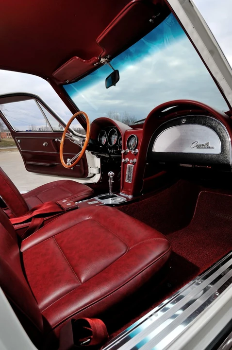 1965 Chevrolet Corvette C2 - Image 5 of 12