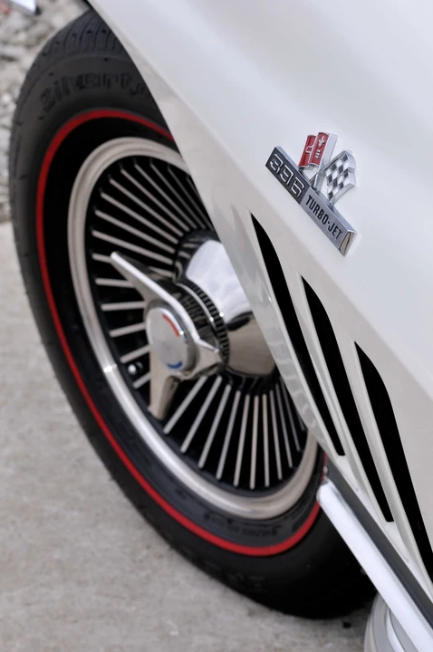 1965 Chevrolet Corvette C2 - Image 9 of 12