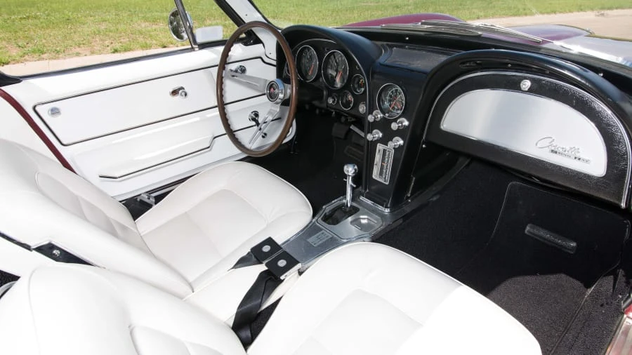 1965 Chevrolet Corvette C2 - Image 5 of 12