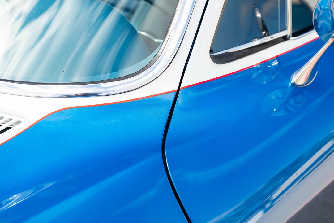 1965 Chevrolet Corvette C2 - Image 27 of 31