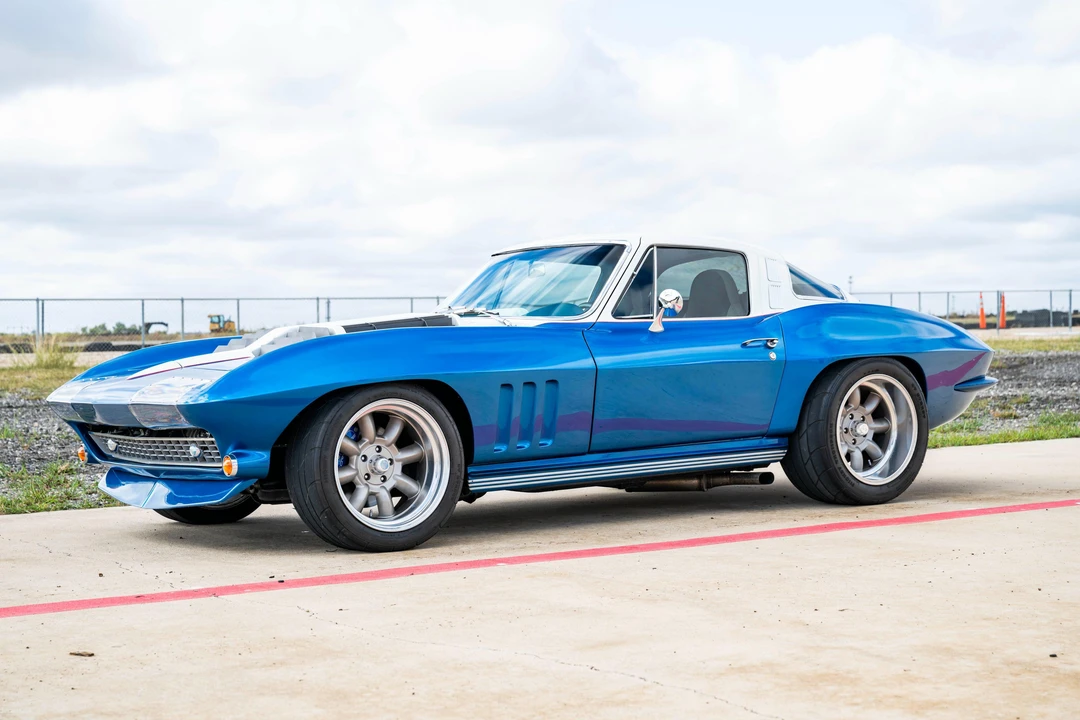 1965 Chevrolet Corvette C2 - Image 7 of 31