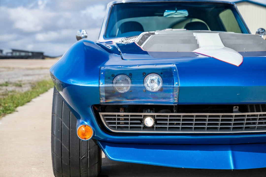 1965 Chevrolet Corvette C2 - Image 21 of 31