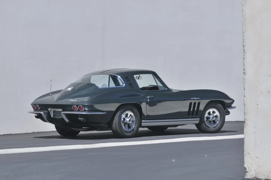 1965 Chevrolet Corvette C2 - Image 2 of 9