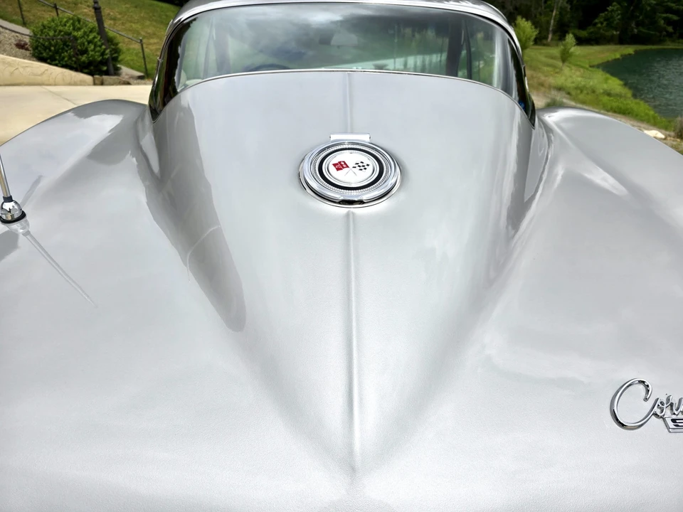 1965 Chevrolet Corvette C2 - Image 26 of 31