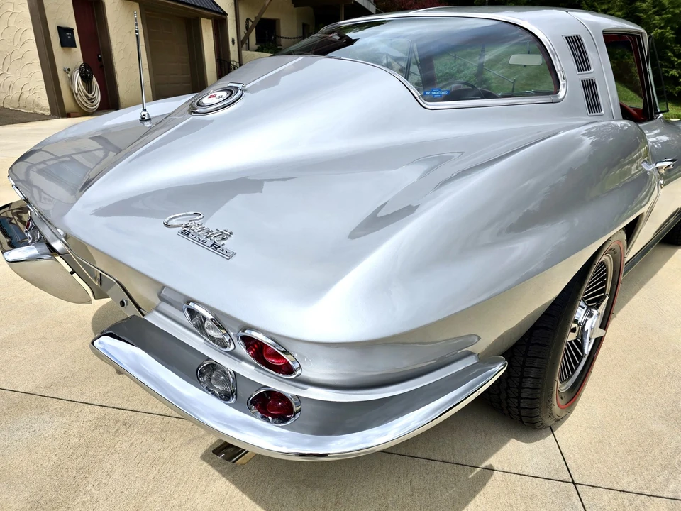 1965 Chevrolet Corvette C2 - Image 28 of 31