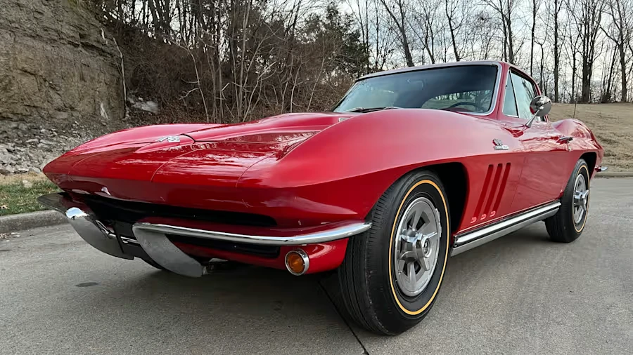 1965 Chevrolet Corvette C2 - Image 13 of 31