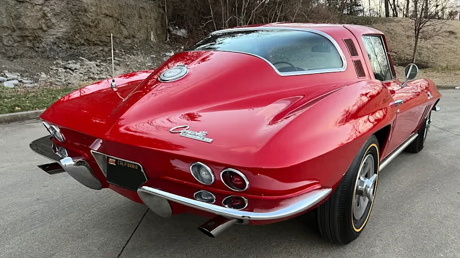 1965 Chevrolet Corvette C2 - Image 3 of 31