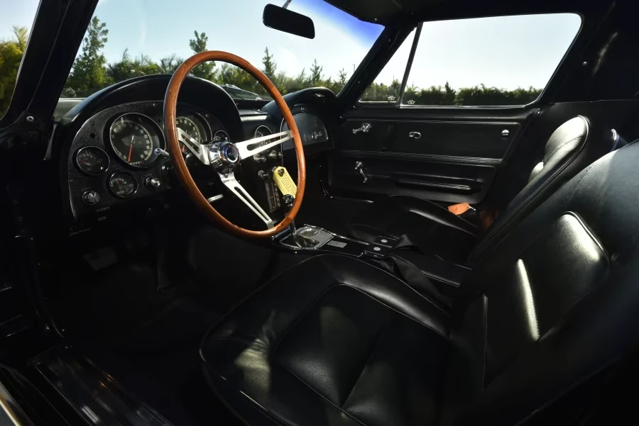 1965 Chevrolet Corvette C2 - Image 28 of 31