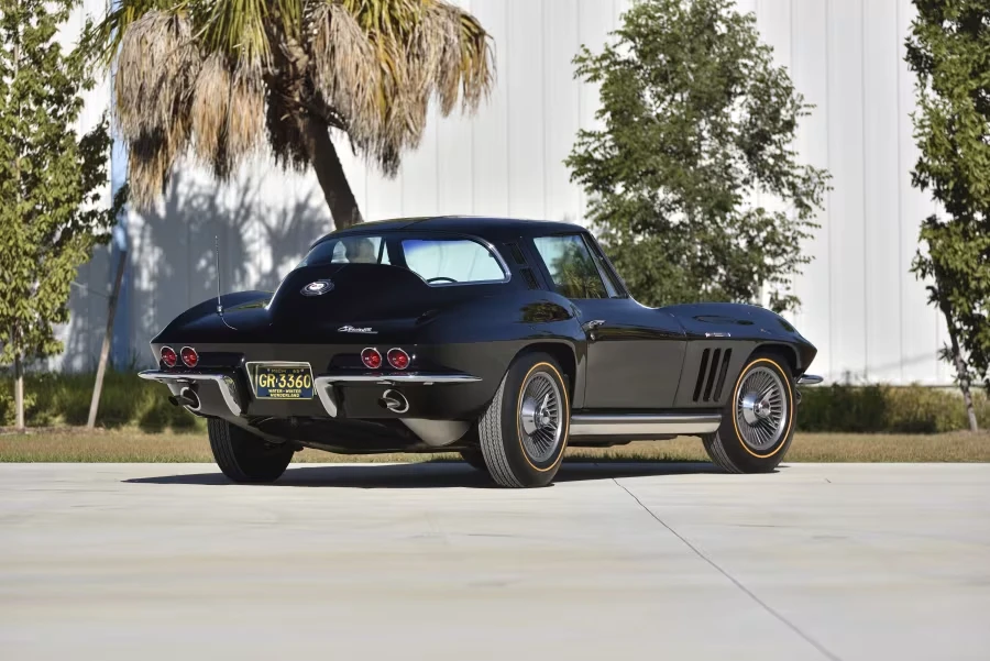 1965 Chevrolet Corvette C2 - Image 23 of 31