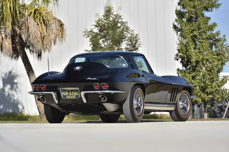 1965 Chevrolet Corvette C2 - Image 3 of 31