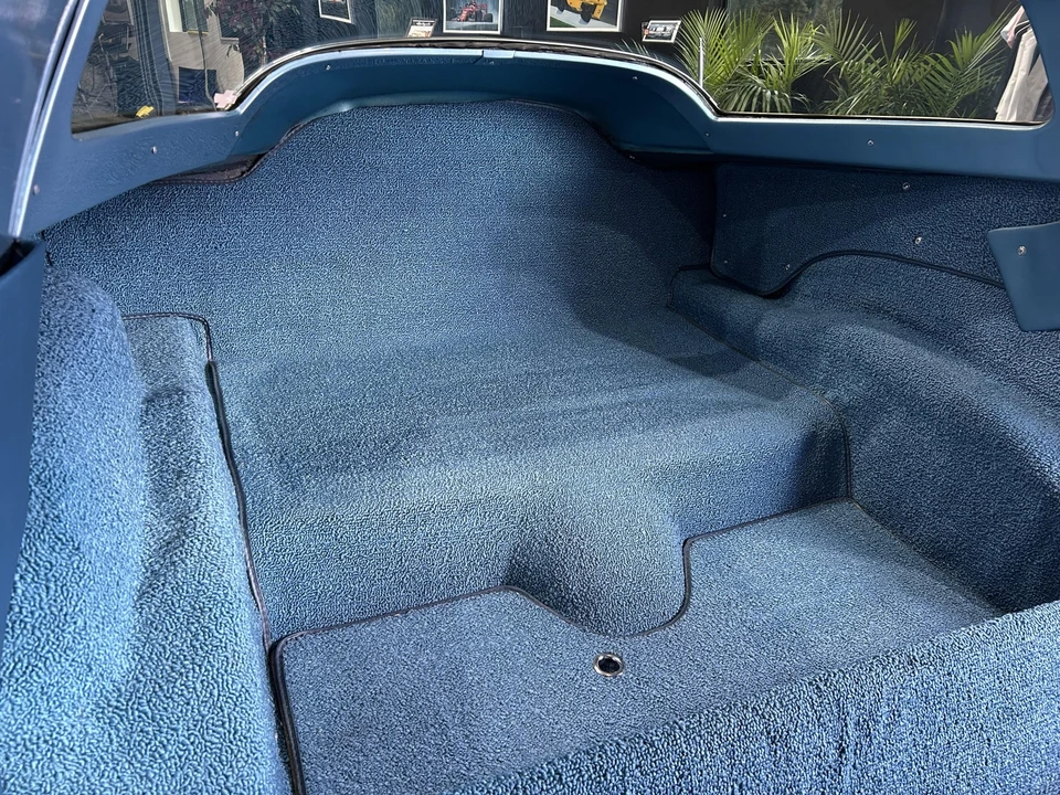 1965 Chevrolet Corvette C2 - Image 25 of 31