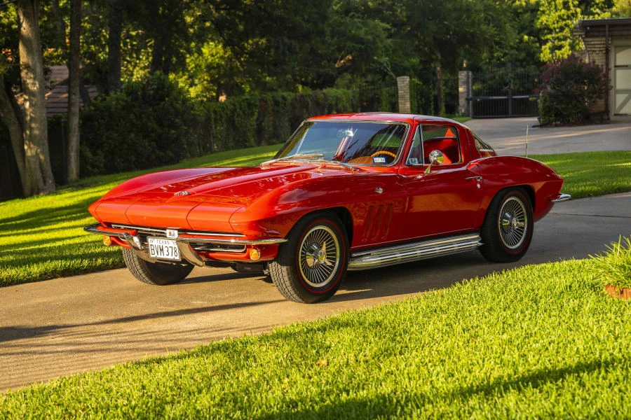1965 Chevrolet Corvette C2 - Image 15 of 31